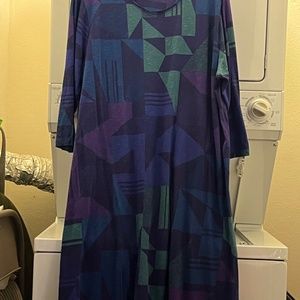 Gundren Sjogen (boutique in NYC0) a -line loose fitting dress, Knee length.